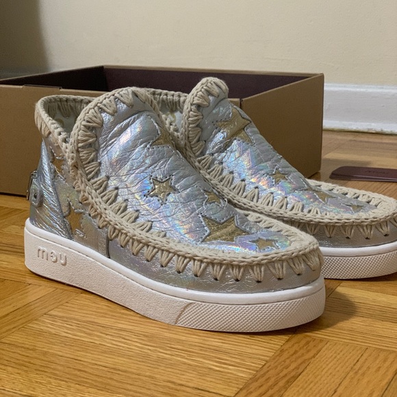 NWT Mou Eskimo short boots with stars - Picture 1 of 8